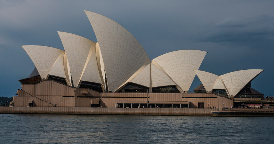 SydneyOperaHouseccFlickrJohn